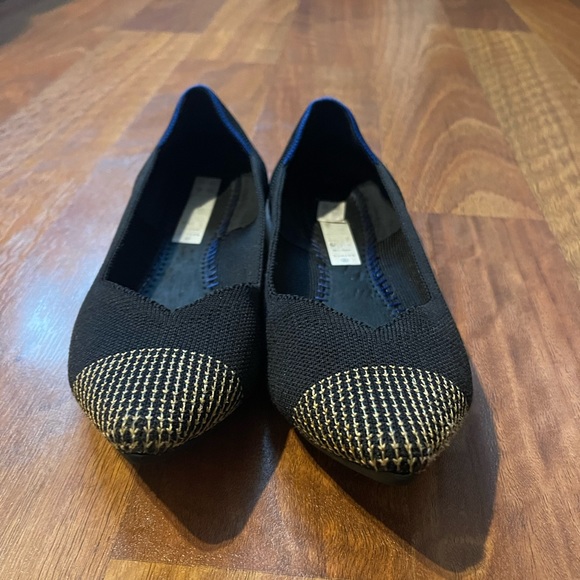 🖤Licorice Point Rothy’s🖤 - Picture 2 of 5